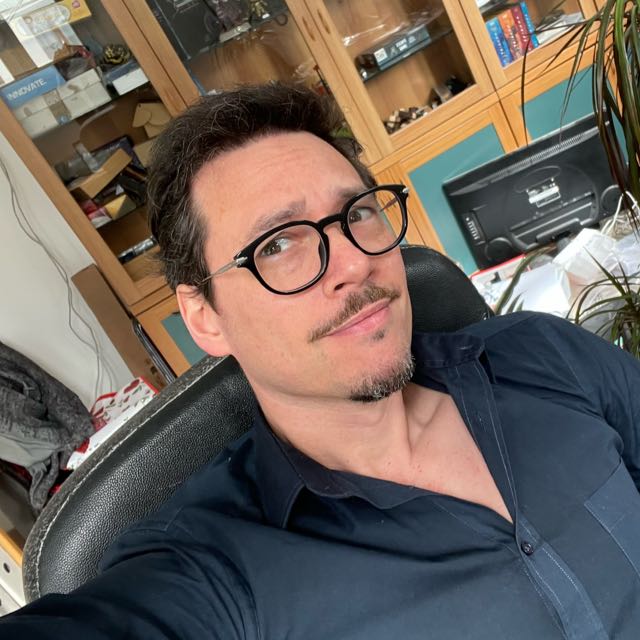 Original photo with background